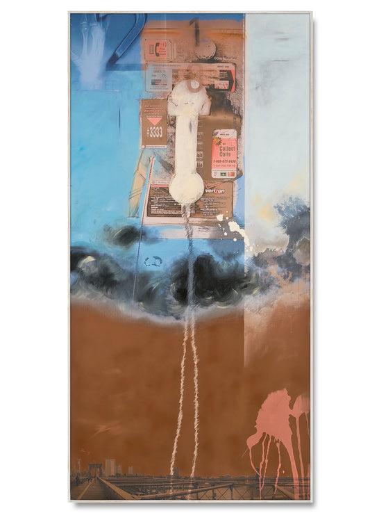 Monumentale Acryl-Mischtechnik auf Leinwand, "Remember NYC" von Dominik Lommer, ehrt die Erinnerung an 9/11. Zeigt einsame Telefonzelle, Symbol für Verbindung und Verlust. Farben: Braun, Blau, Schwarz, Grau und Weiß. Ideal für Kunstsammler auf der Suche nach historischer und emotionaler Wirkung.