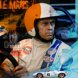 Portrait von Steve McQueen in seinem Rennanzug, im Hintergrund sieht man die Rennwagen, Schaltpläne für einen alten Porsche und Typografische Elemente